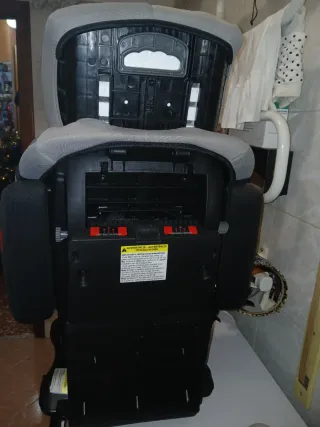 Seggiolino auto (9/36 kg) Foppapedretti+Tippy