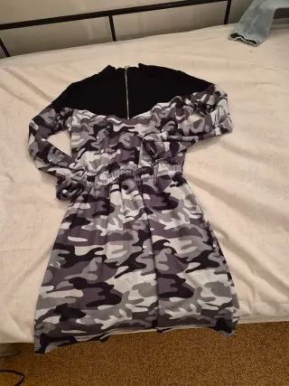 Vestido camuflaje con cremallera