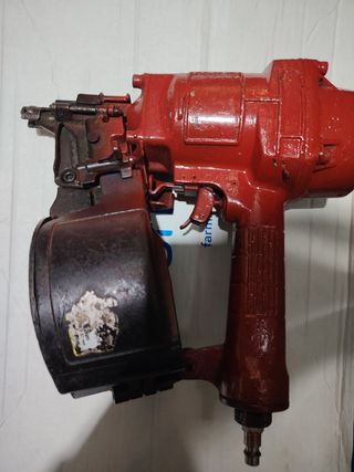 Sparachiodi pneumatico per legno prezzo trattabile