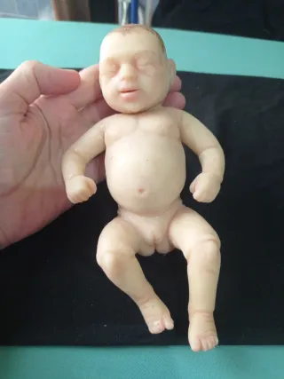 Bebé de silicona realista