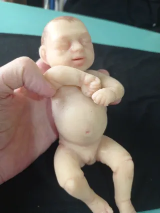 Bebé de silicona realista