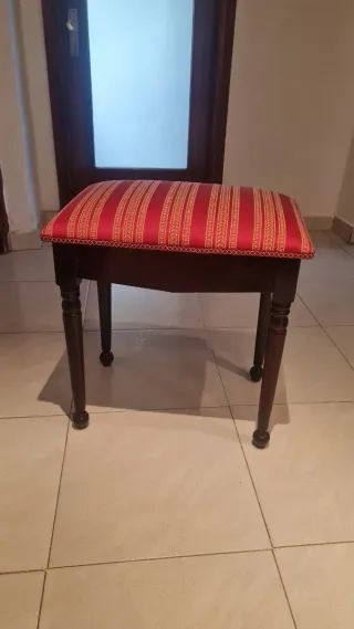 Banqueta Descalzador Madera Caoba Vintage