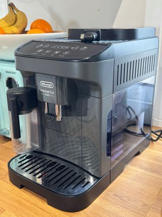 Cafetera DeLonghi Magnifica EVO Automática
