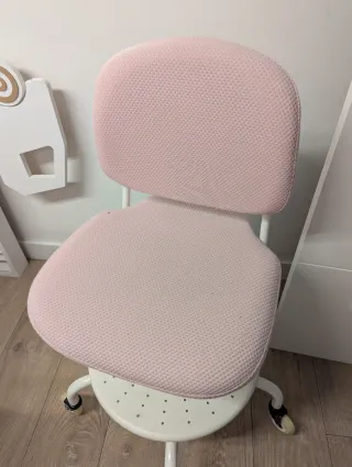 Silla infantil Ikea Vimund rosa