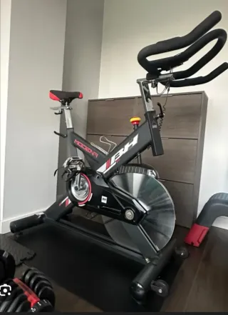 Bicicleta Estática BH Modena