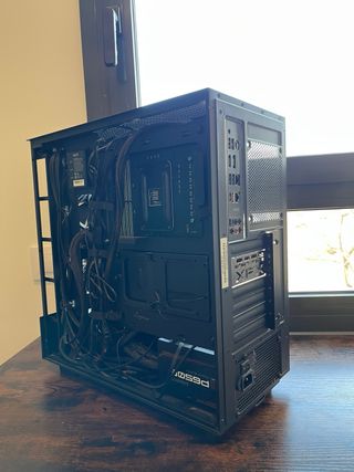 PC Gaming Ryzen 5 5600X + RX 6700 - Como Nuevo