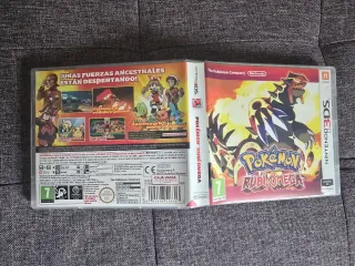 Caja Pokémon Rubí Omega (sin juego)