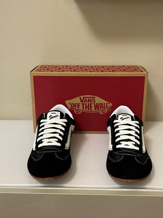 Scarpe Vans nere e bianche tg 42.5