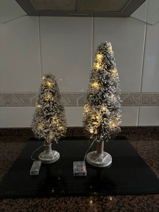 2 Árboles para Pueblo Navideño con Luces