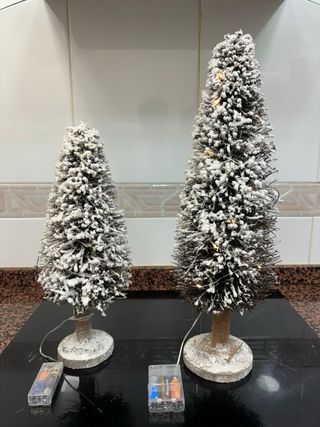 2 Árboles para Pueblo Navideño con Luces