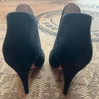 Botines tacón negros