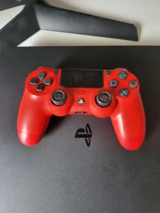 PS4 410GB Slim + Controller Rosso + Cavi
