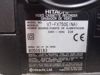 Reproductor de vídeo VHS de la marca Hitachi