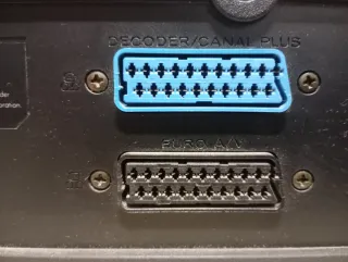 Reproductor de vídeo VHS de la marca Hitachi