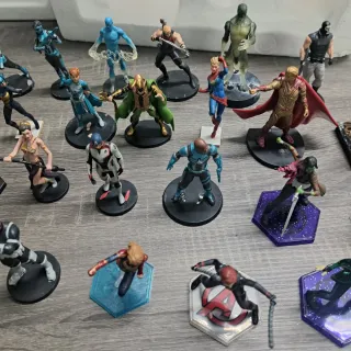 Collezione di figurine Marvel