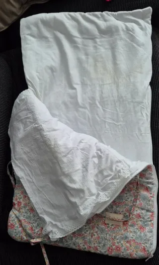 Sacco per fasciatoio con stampa floreale e imbottitura removibile. Gabis