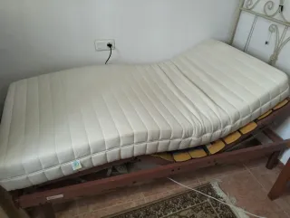 Cama articulada con colchón