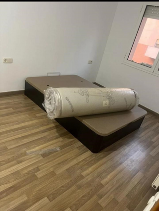 Materassi e divani letto matrimoniali e singoli