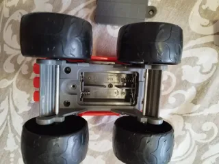 Coches Blaze y los Monster Machines.