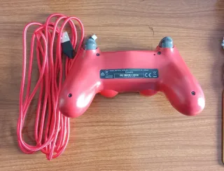 Mando PS4 Rojo + Cable Carga
