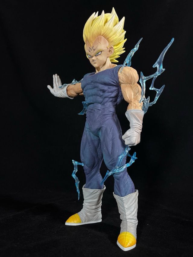 Figura Majin Vegeta 28cm Dragon Ball
