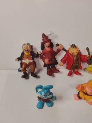 Set di sei figurine in PVC vintage