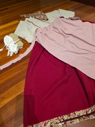 Traje regional talla 38 y alpargatas talla 39