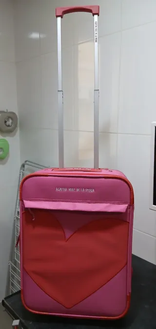 Trolley a mano Agatha Ruiz de la Prada cuore