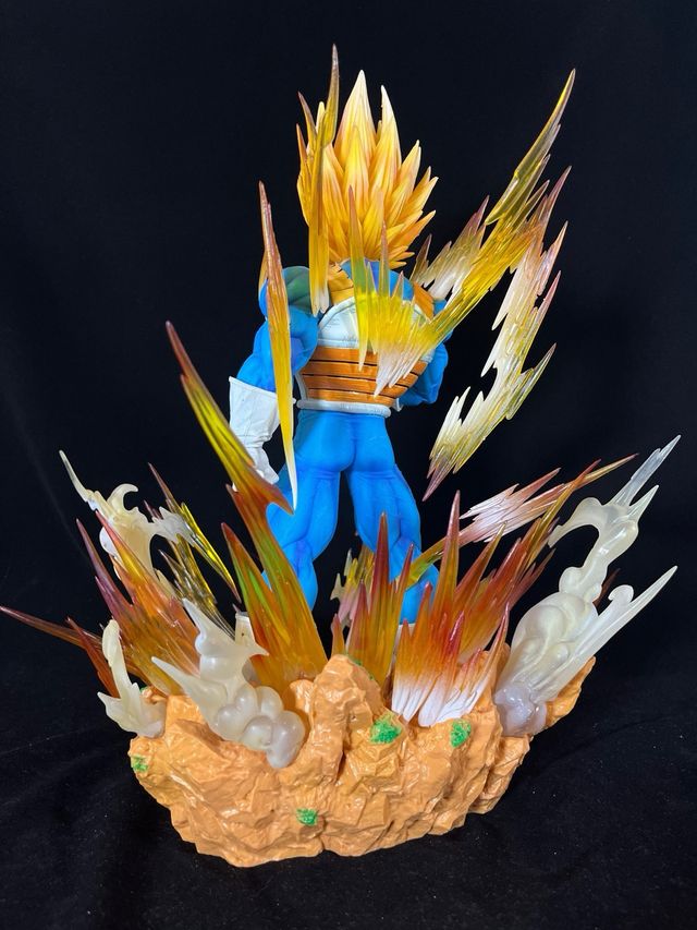 Figura Vegeta 36cm Dragon Ball