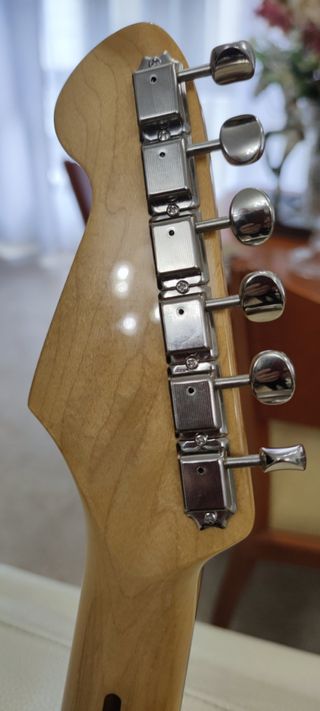 Tokai ast95 sunburst