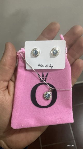 Conjunto Pandora Plata de Ley Collar y Pendientes