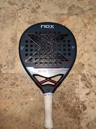 Pala Padel Nox AT Genius 12K 2025