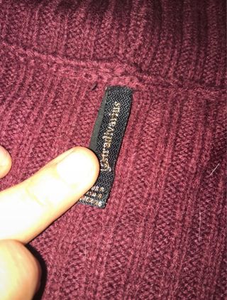 Cárdigan Stradivarius burdeos