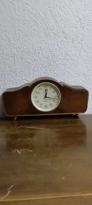 Sveglia d'epoca in legno Junghans Germania