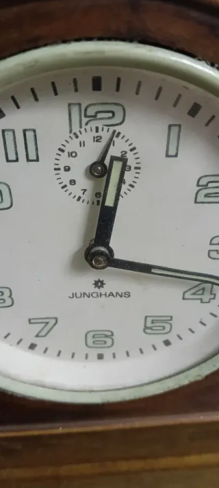 Sveglia d'epoca in legno Junghans Germania
