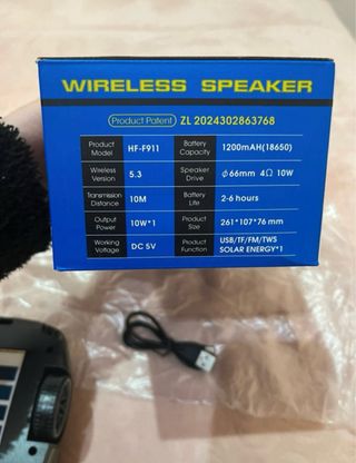 Altavoz Estéreo Inalámbrico Coche con caja