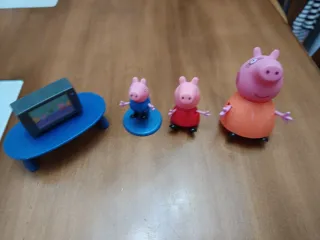 Figuras Peppa Pig y familia