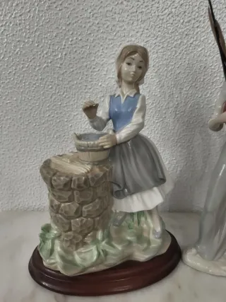 Figuras decorativas de porcelana