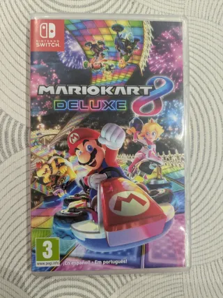 Nintendo Switch OLED + Mario Kart 8 Deluxe + 256GB