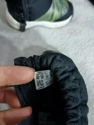 Stivali Adidas Bambini nr 19 regalo abbigliamento