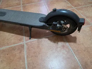 Patinete Xiaomi Esencial Único Dueño