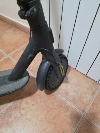 Patinete Xiaomi Esencial Único Dueño