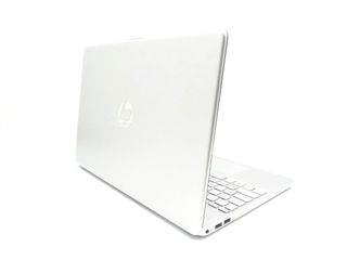 E48473-0 Pc Portatil Hp 15Fq0049Ns