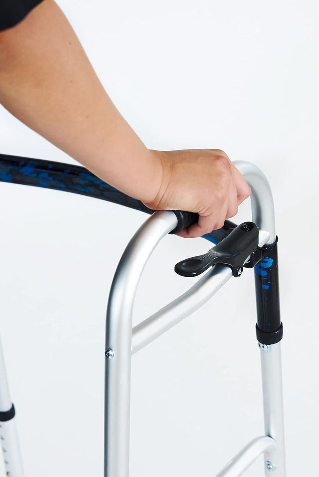 Andador Deluxe Fijo con Ruedas