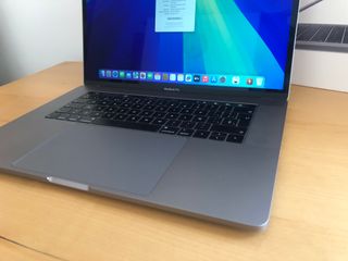 MacBook Pro 15 Retina 2018