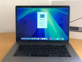 MacBook Pro 15 Retina 2018