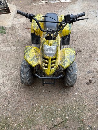 Quad infantil camuflaje