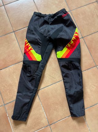 Pantalón Kenny Elite - Talla 30 Enduro MX