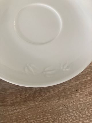 2 piattini da tè in porcellana