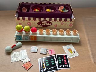 Juego educativo de helados para sumar y restar